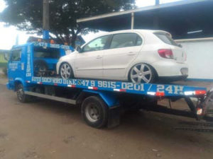 serviço-feito-carro-gol araquari sc